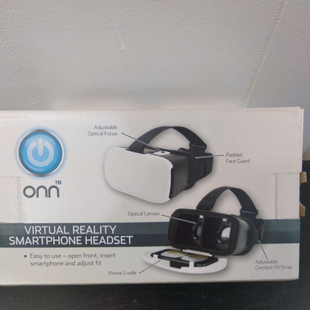 Virtual Reality Smartphone Headset NIB